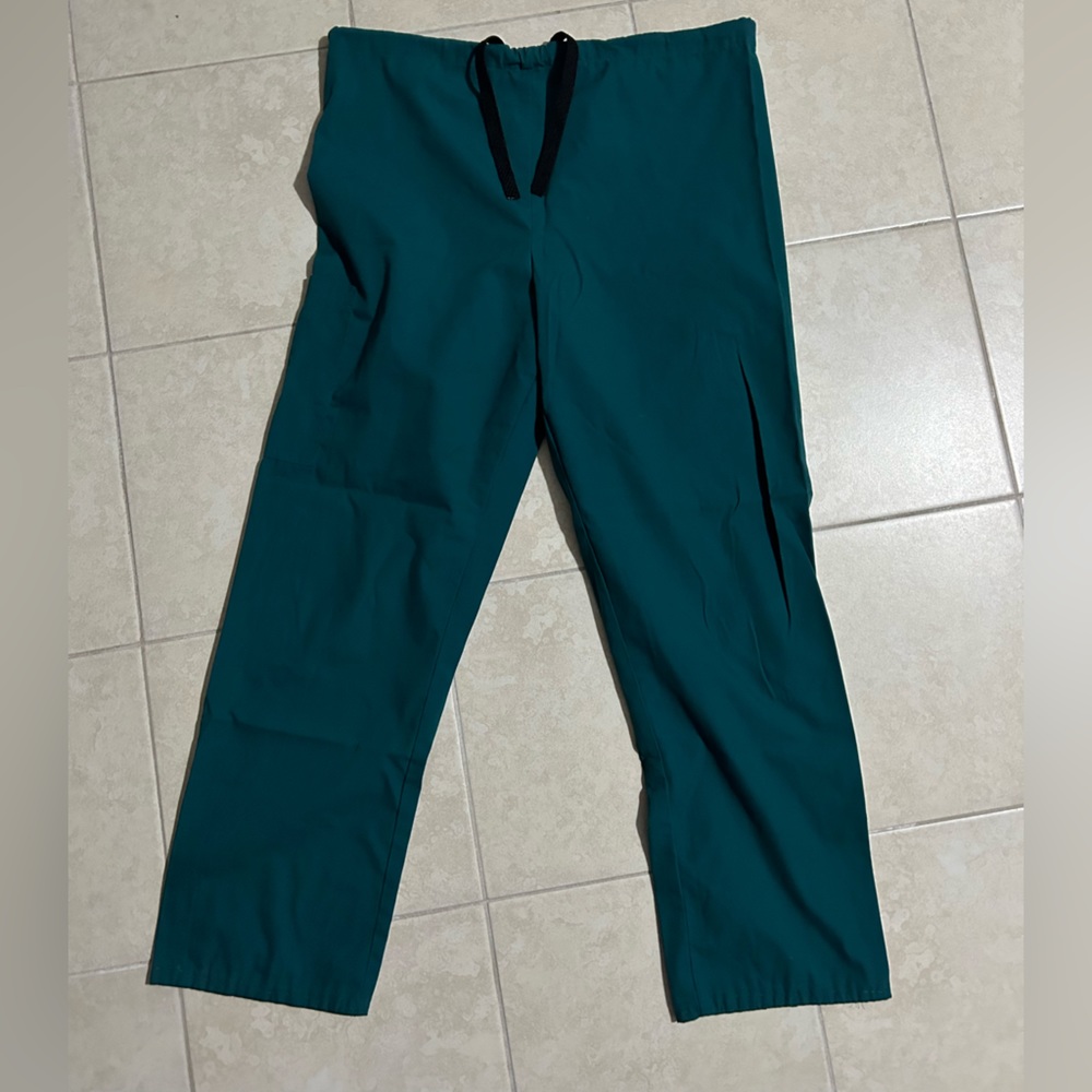 Scrub pants. Hunter green